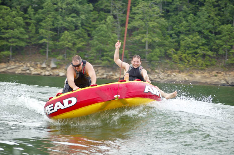 2008-07-26 Boating (Melissa,Christine,Dan) 663