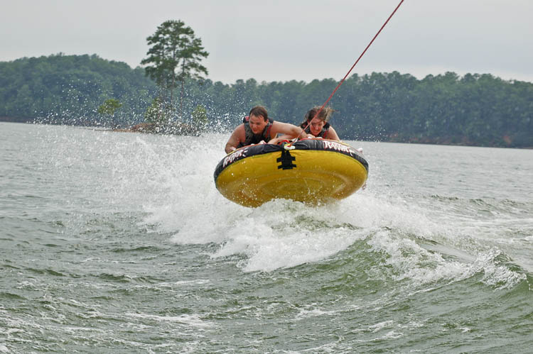 2008-07-26 Boating (Melissa,Christine,Dan) 761